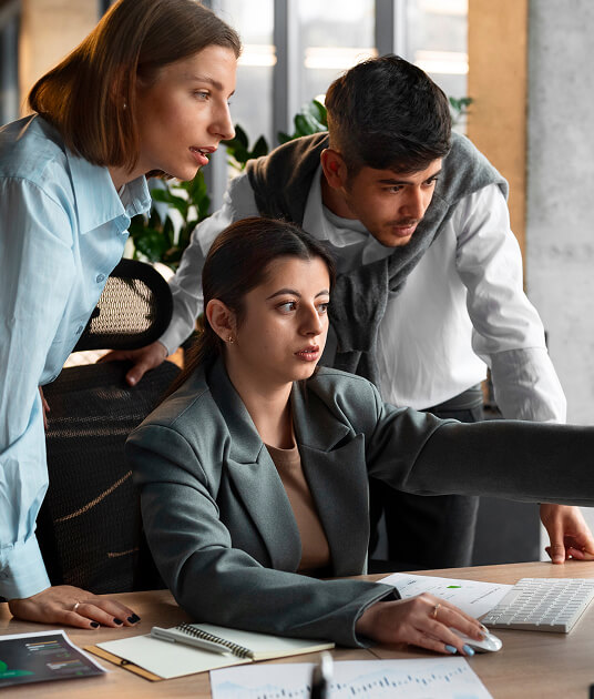 Адаптивный лендинг и многостраничный сайт — макет на десктопе и телефоне